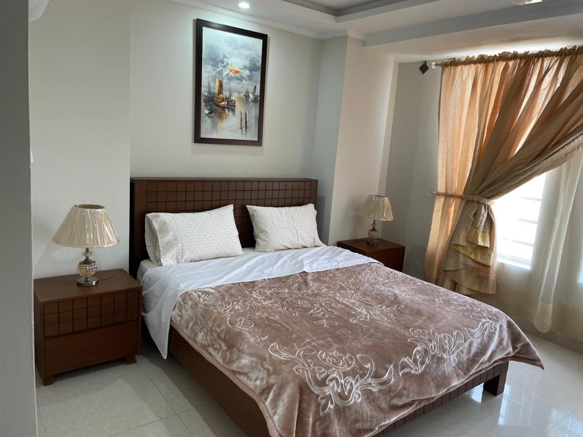 Marine Tower Apartment Rawalpindi Exterior photo